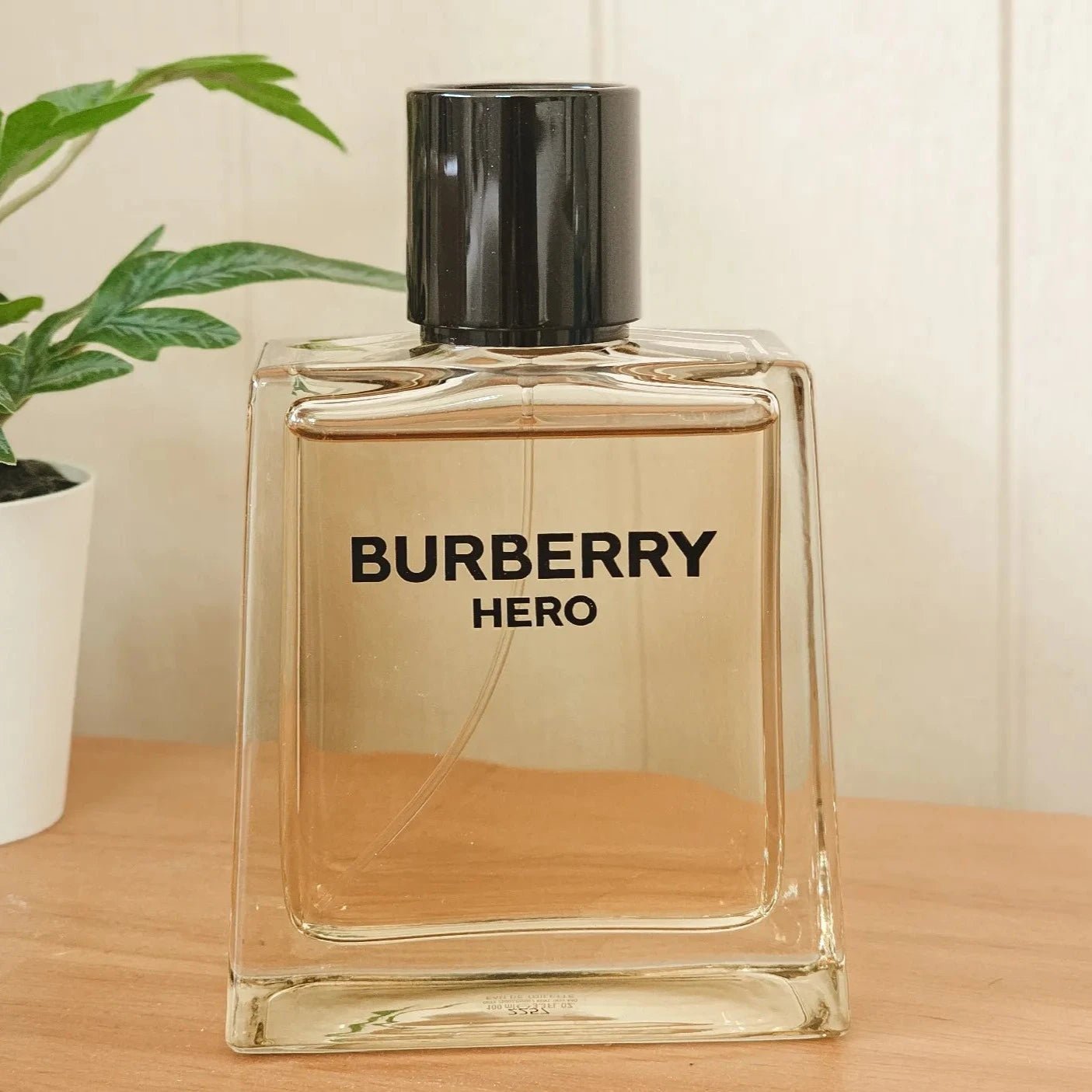 Burberry Hero EDT Hair & Body Wash Travel Set | My Perfume Shop