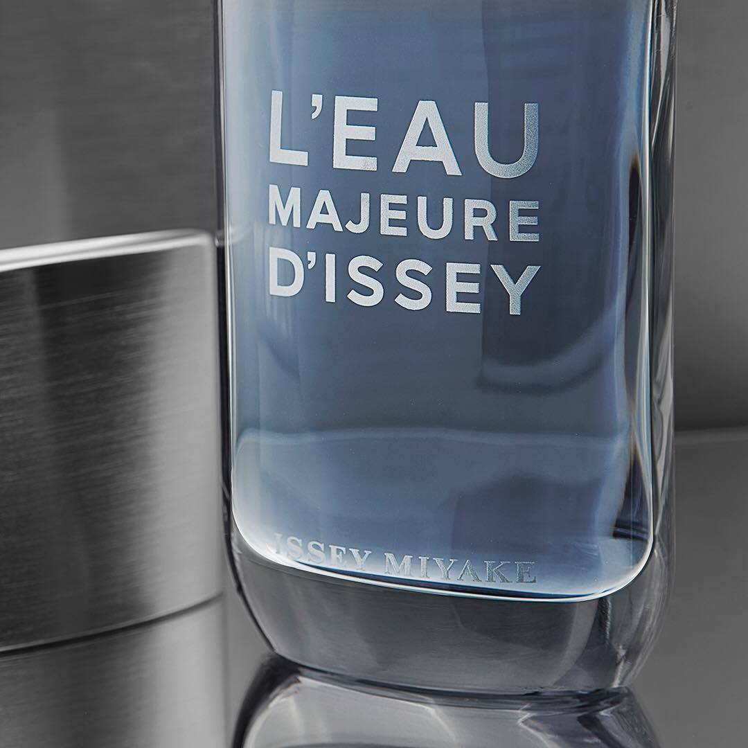 Issey Miyake L'Eau D'Issey Majeure EDT | My Perfume Shop