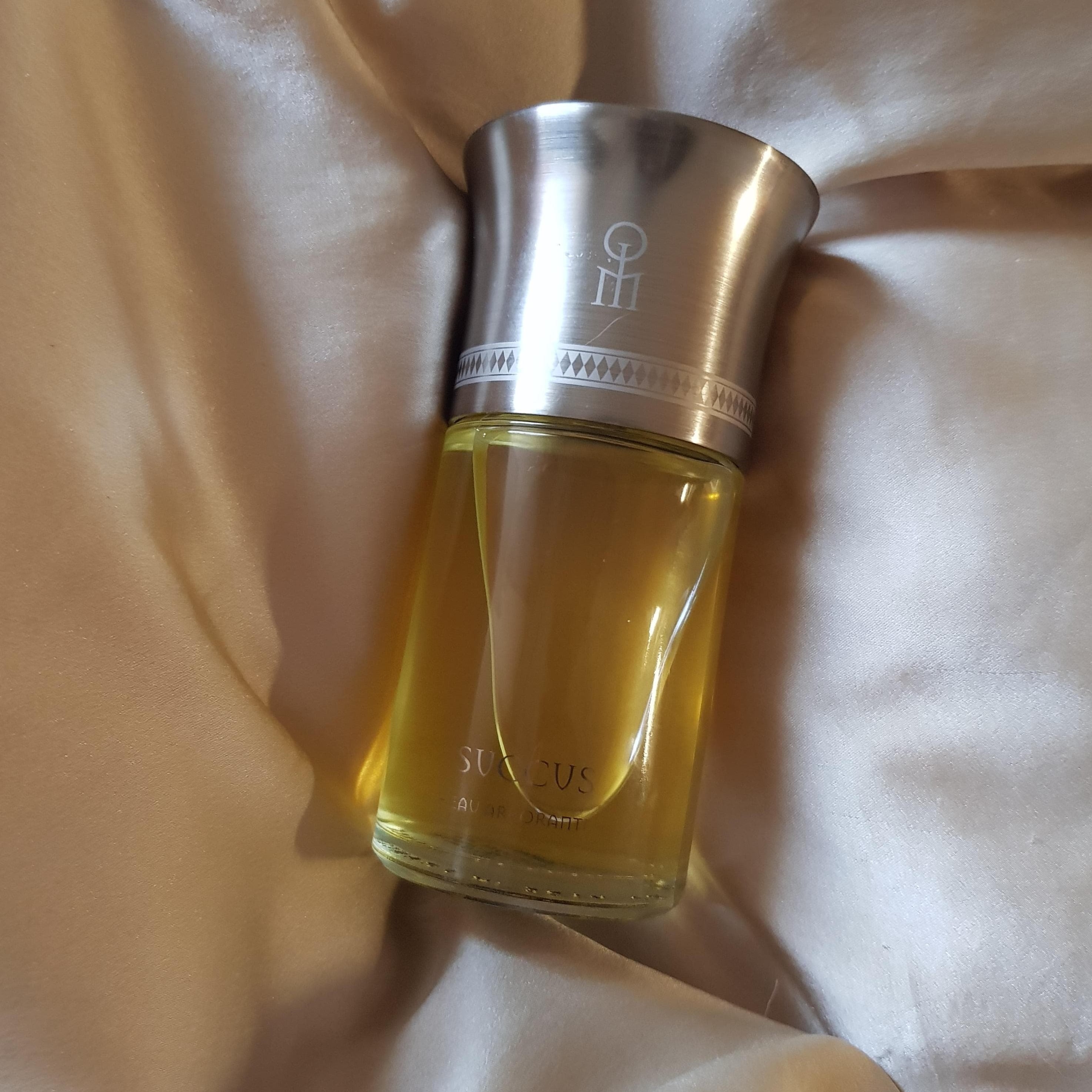 Liquides Imaginaires Succus EDP | My Perfume Shop