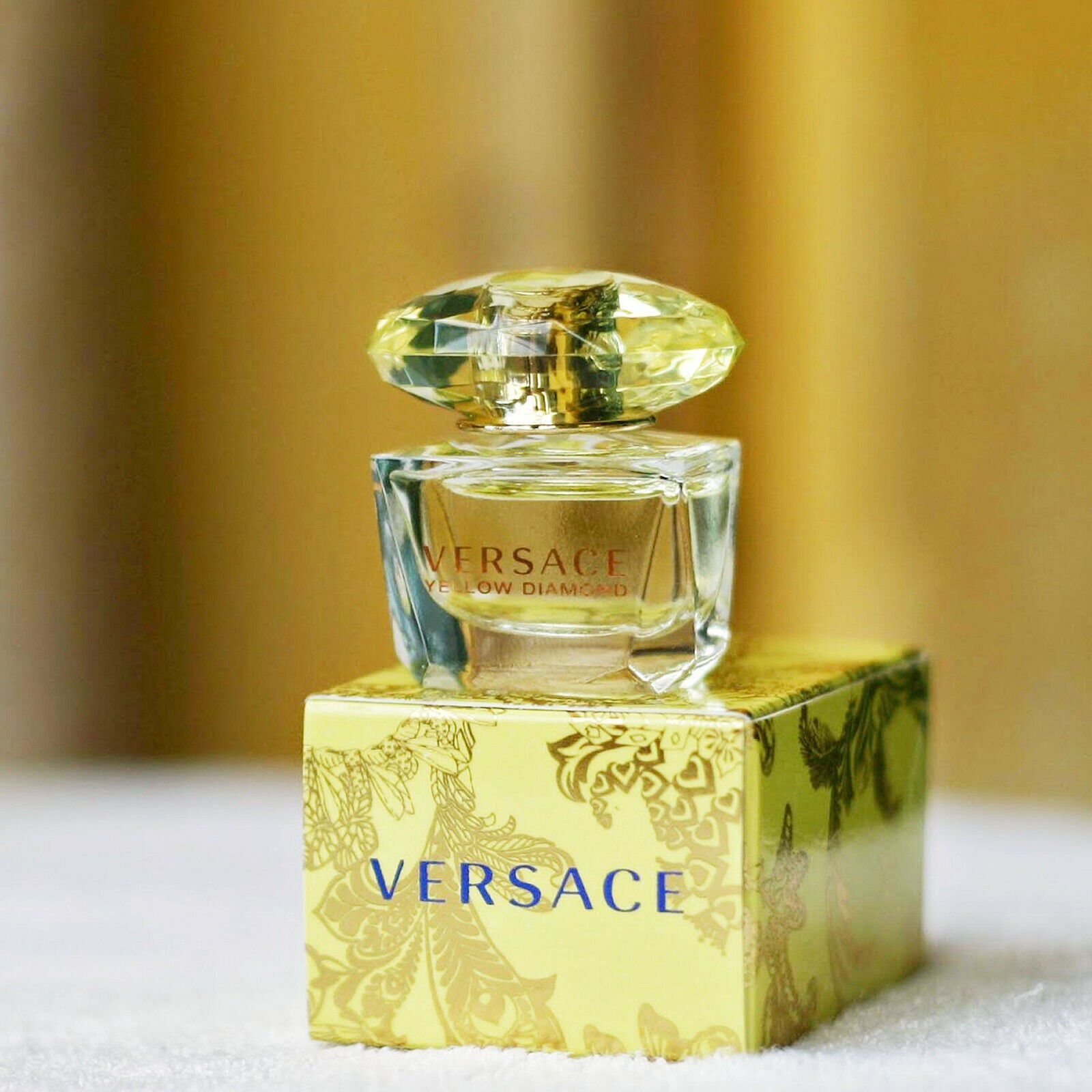 Versace Yellow Diamond EDT | My Perfume Shop