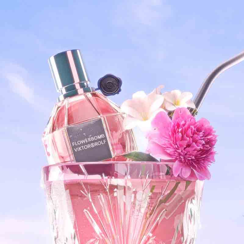 Viktor & Rolf Flowerbomb EDP | My Perfume Shop